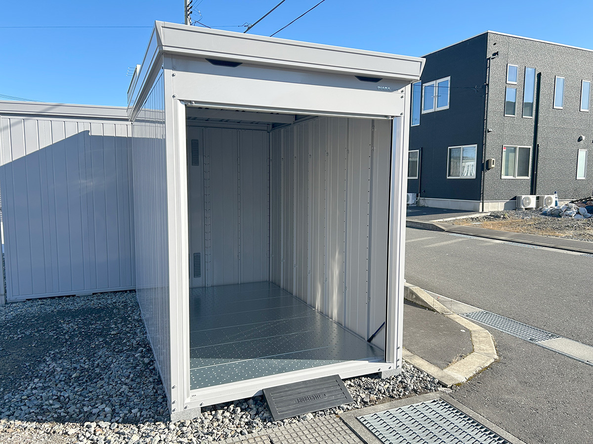 SecretBase石巻　シークレットベース　宮城県石巻市　レンタルガレージ