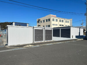 SecretBase石巻　シークレットベース　宮城県石巻市　レンタルガレージ