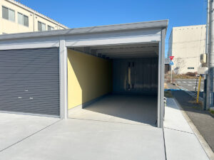 SecretBase石巻　シークレットベース　宮城県石巻市　レンタルガレージ